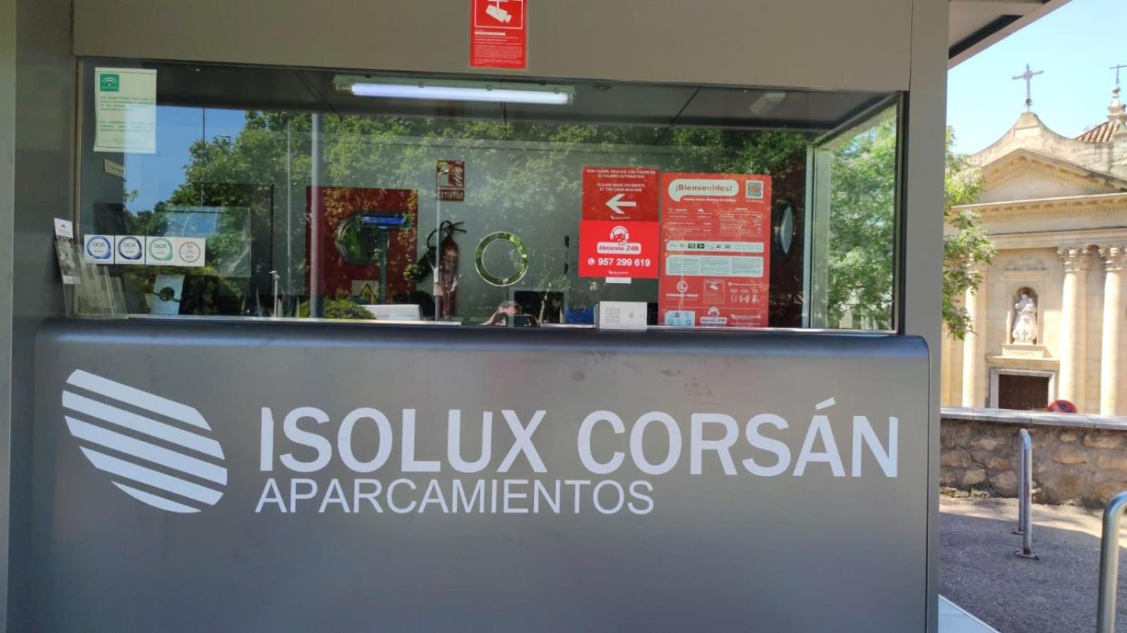 Puerta Sevilla Parking Gratis 科爾多瓦 外观 照片